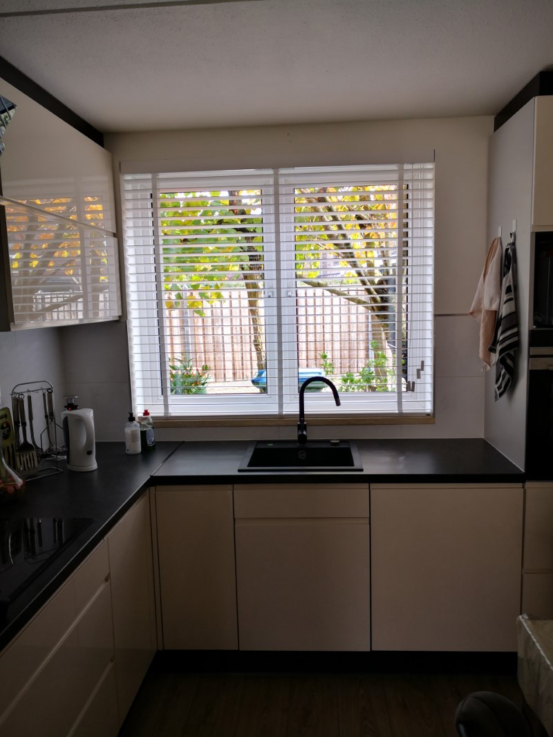 Żaluzje drewniane na wymiar